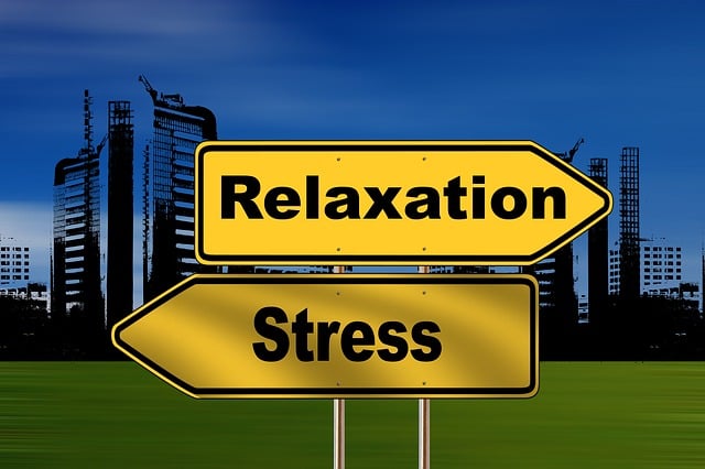 relax vs stress.